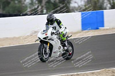 media/Apr-18-2025-TrackDaz (Fri) [[45f5874c44]]/A Group/Session 3 (Turn 6 - Outside)/